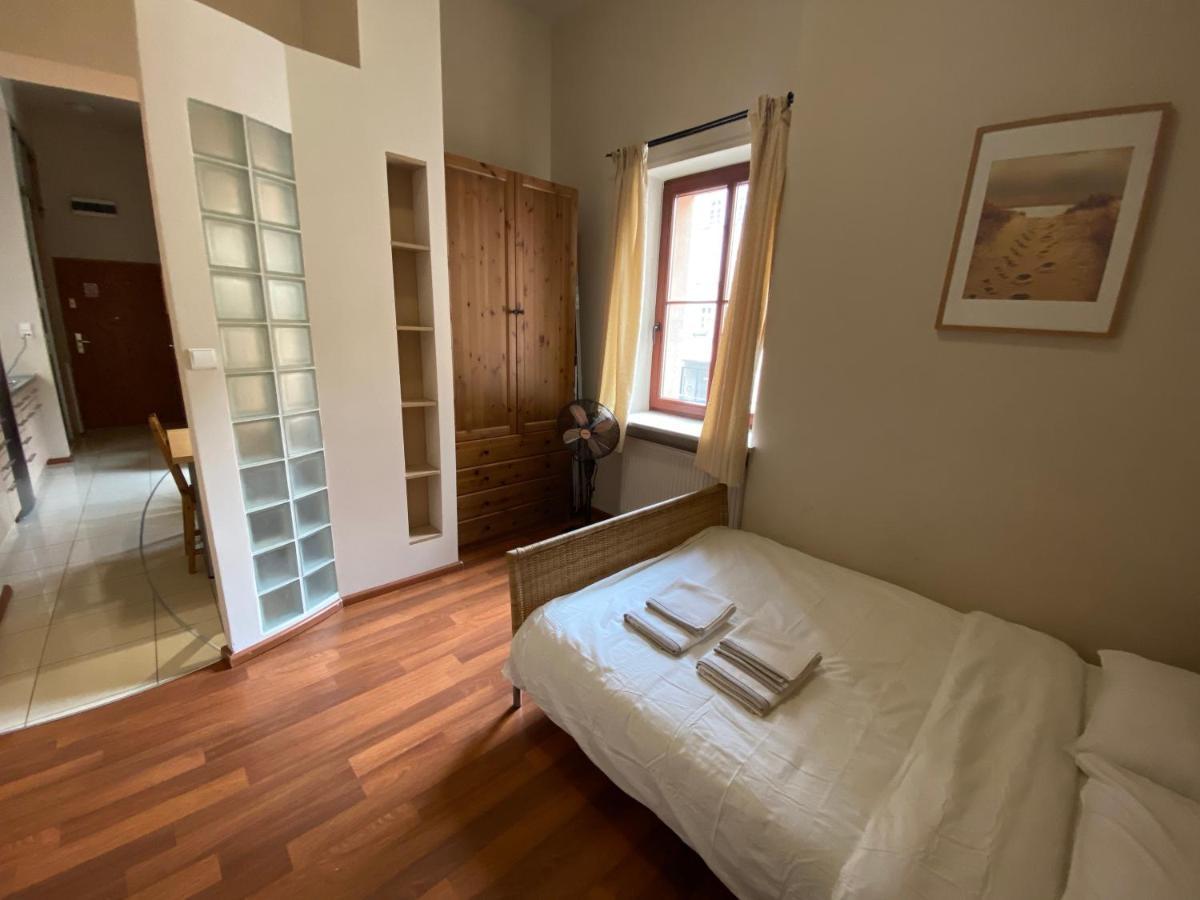 Klimatyczny Apartament Przy Rynku Wrocław Kültér fotó