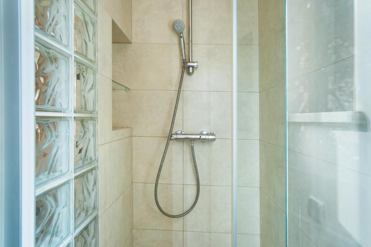 Klimatyczny Apartament Przy Rynku Wrocław Kültér fotó